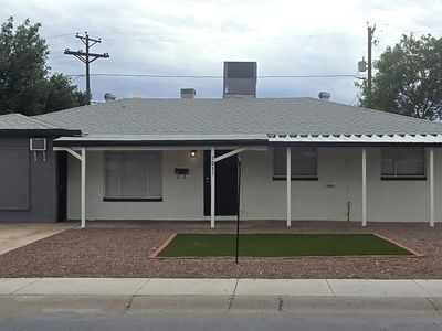 5011 W MACKENZIE Drive