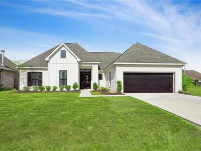 2037 White Dove Dr