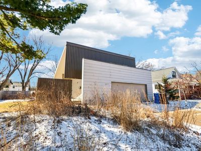 7017 University Avenue