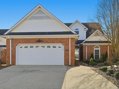 231 Greenview Cir