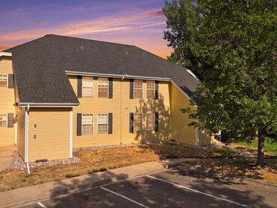 1300 W Stuart St #8