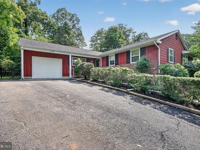 1768 Lark Ln