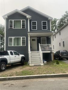 24 Walsh St