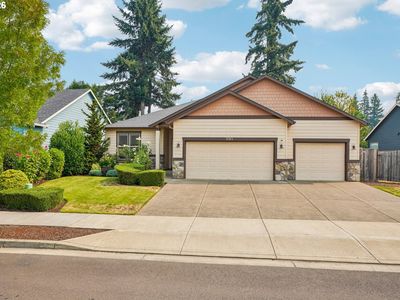 2185 Thomas Way