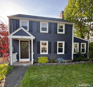 19 Draper Avenue