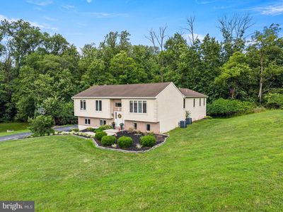 33 Melissa Ln