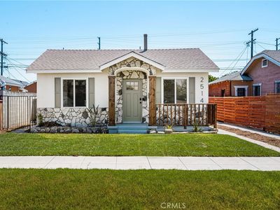 2514 Exposition Pl