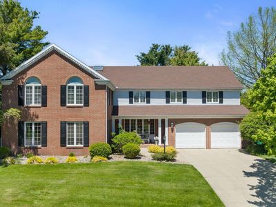 15609 Fieldcrest Ct