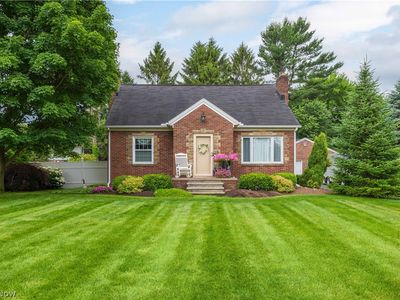 Property at 984 Cleveland Ave, Amherst, OH