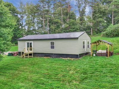 Property at 11543 Cadiz Rd, Cambridge, OH