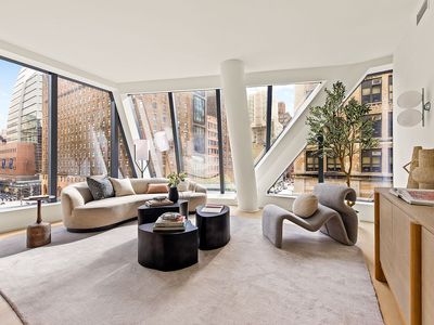 121 E 22nd St APT N406
