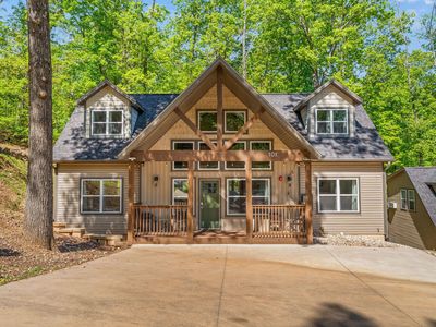 101 Willow Oak Lane Lane