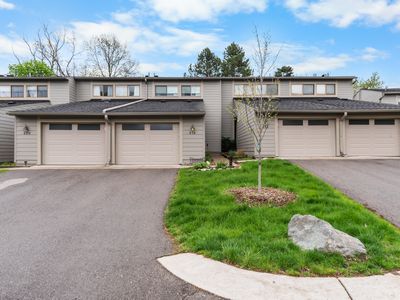 618 Watersedge Dr