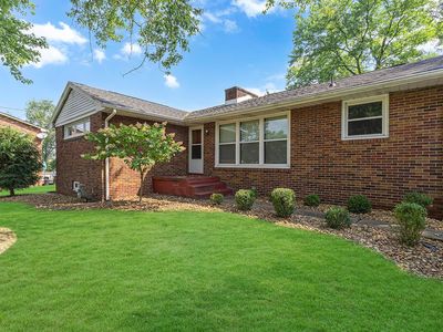 160 Spring Hill Rd