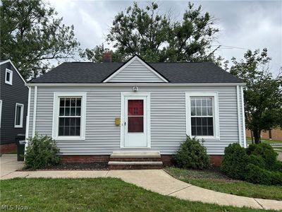 Property at 530 Darlington Dr, Bedford, OH