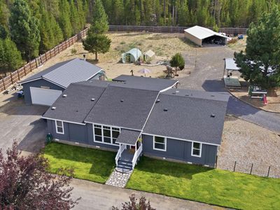 52618 Rainbow Dr