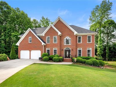 370 Fairleaf Ct