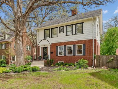 525 Waterbury Cir