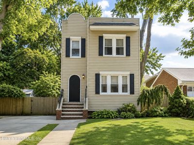 36 Liberty Ave