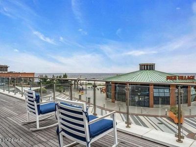 15 Morris Avenue #525