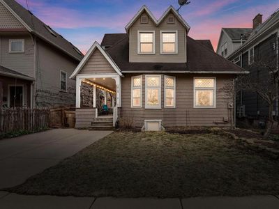 1015 East Johnson Street