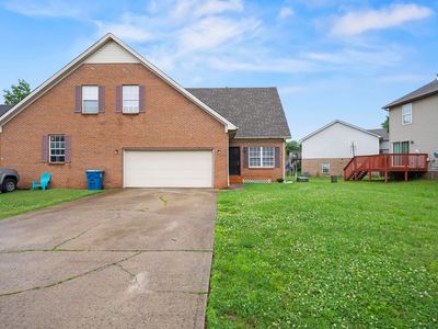 216 Tan Bark Dr