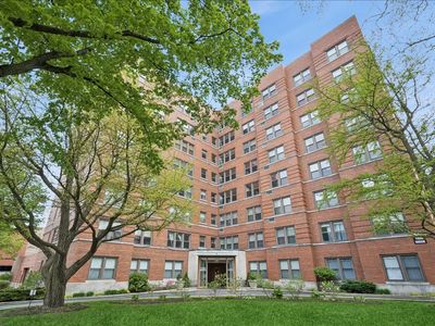 1585 Ridge Ave APT 406