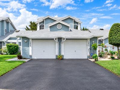 3839 Island Club Cir E