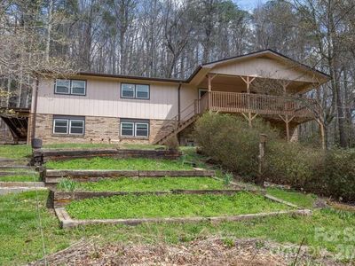 972 Harper Rd