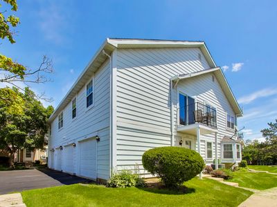 Property at 447 N Cambridge Dr #447, Palatine, IL