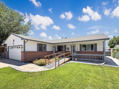 68 Wheatridge Dr