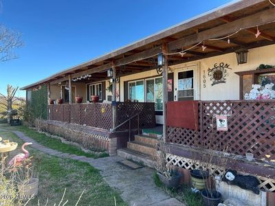 1605 E VIA OCOTILLO Drive