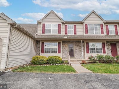 50 Stonecrop Ln