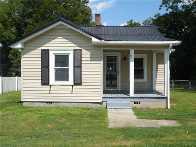Property at 610 Heyward Ave, Honea Path, SC