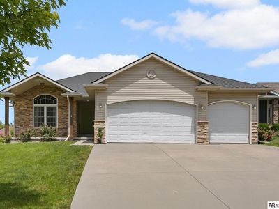 6122 Thompson Creek Blvd