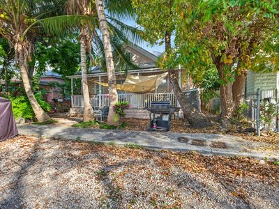 1916 Seidenberg Ave