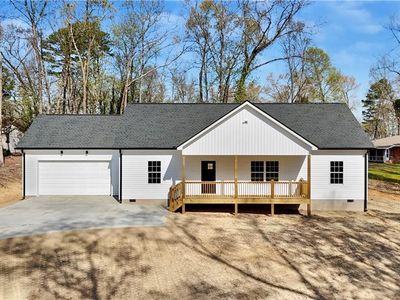 105 Keisha Ln