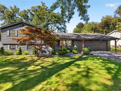362 Hillview Dr