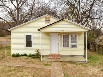 1101 W Montgomery Ave