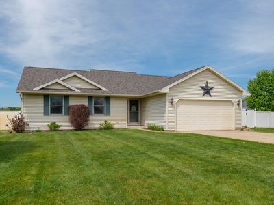 Property at 53322 Rolling Meadow Blvd, Paw Paw, MI