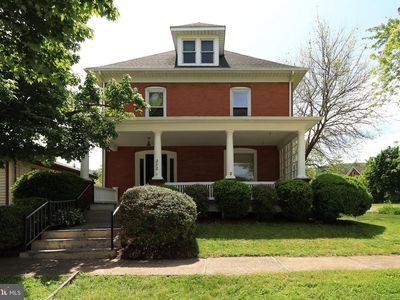 252 School St