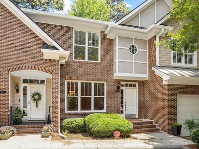 252 Ashton Hall Ln