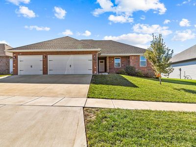 Property at 720 E Penzance Circle, Nixa, MO