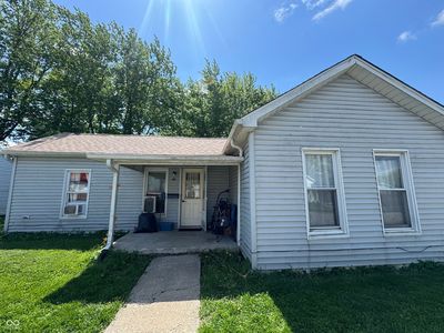319 W Forsythe St