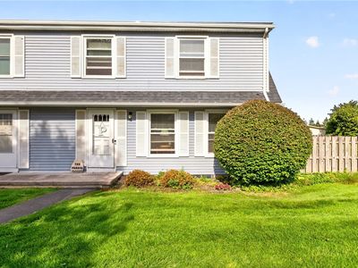 17 Huntsman Way