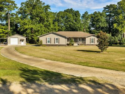 72 River East Rd