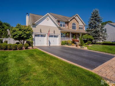 4 Dorene Ct