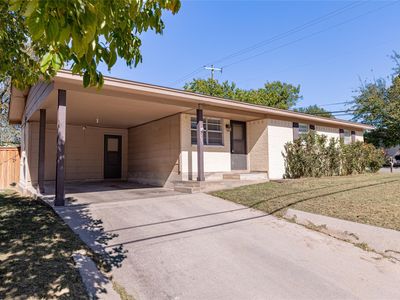 200 W Hale Ave