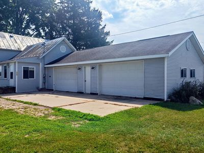 1266 S Lake Rd