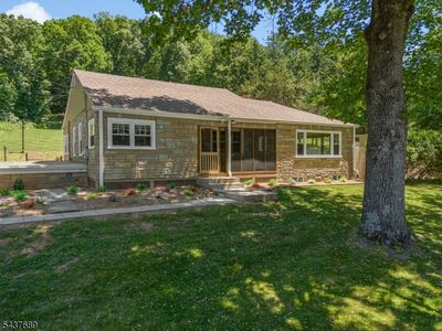 1813 Washington Valley Rd